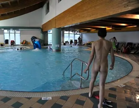 Nuoto Naturista